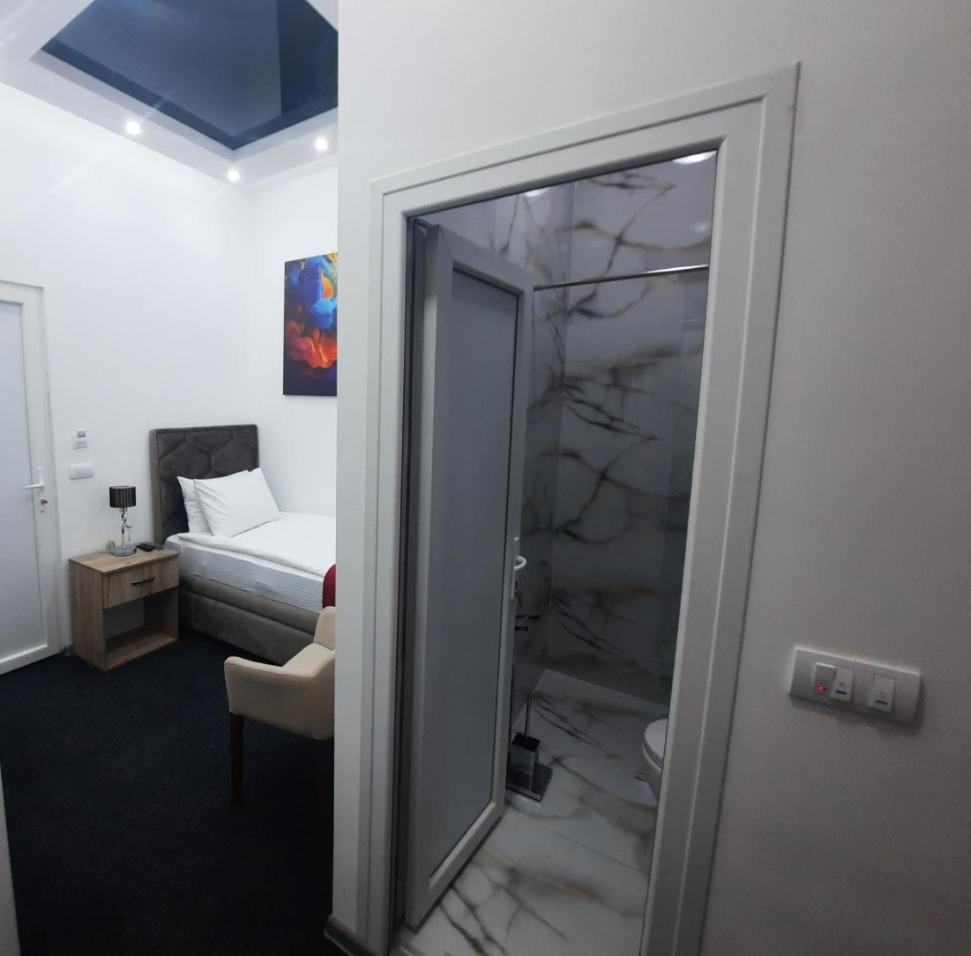 Ferienwohnung Republica Belgrad Zimmer foto